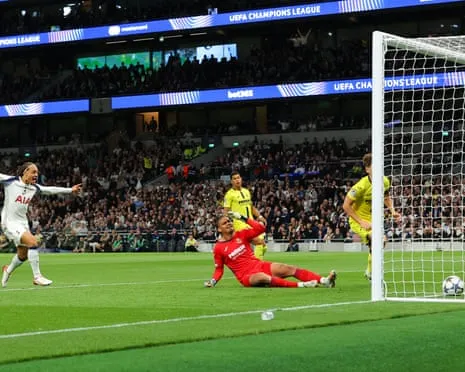 Luiz Júnior's Crucial Blunder Hands Spurs First Win